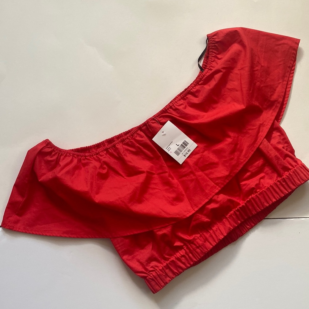 Forever 21 Off the shoulder crop top